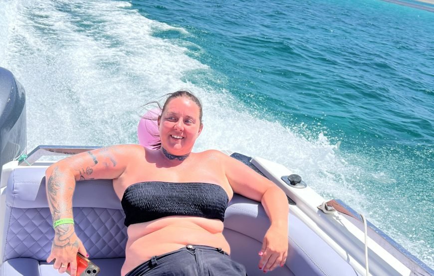 Speed Boat Private 4 hours watching Dolphins & Island visits