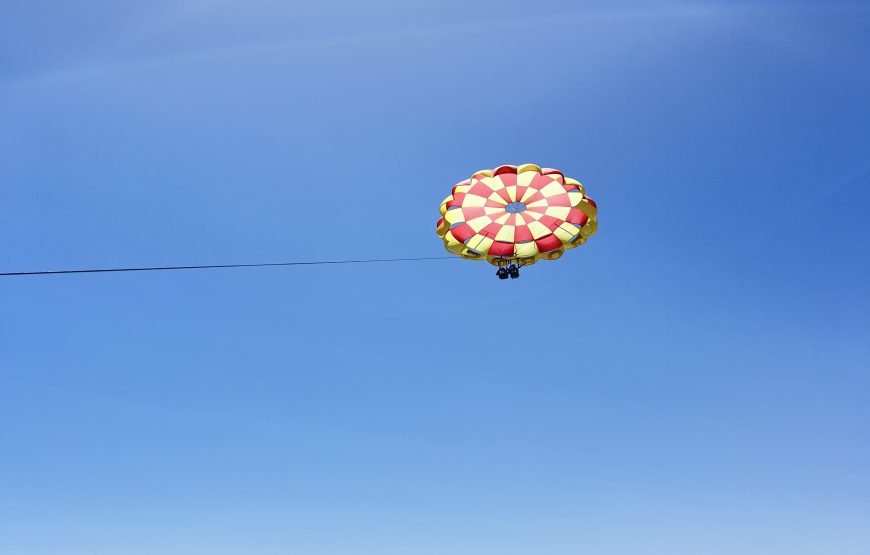 Parasailing in Hurghada – Fly Above the Red Sea