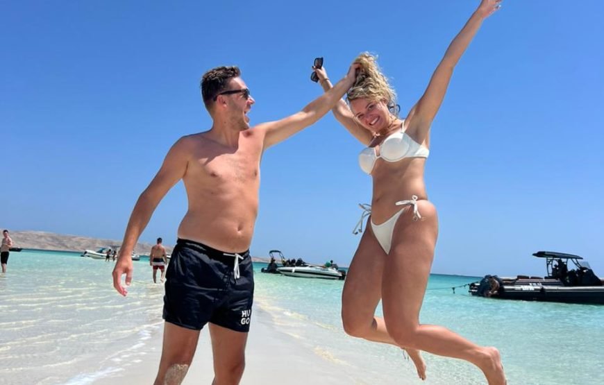 Speed Boat Private 4 hours watching Dolphins & Island visits